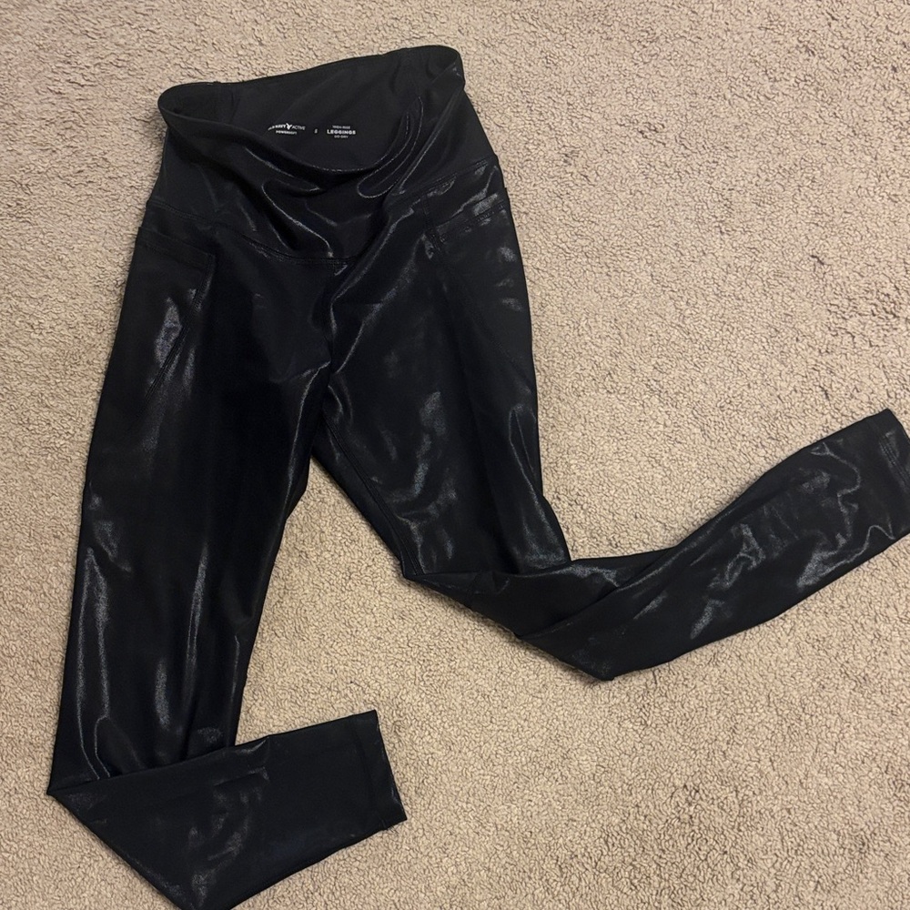 Old Navy Shiny Black High-rise Leggings